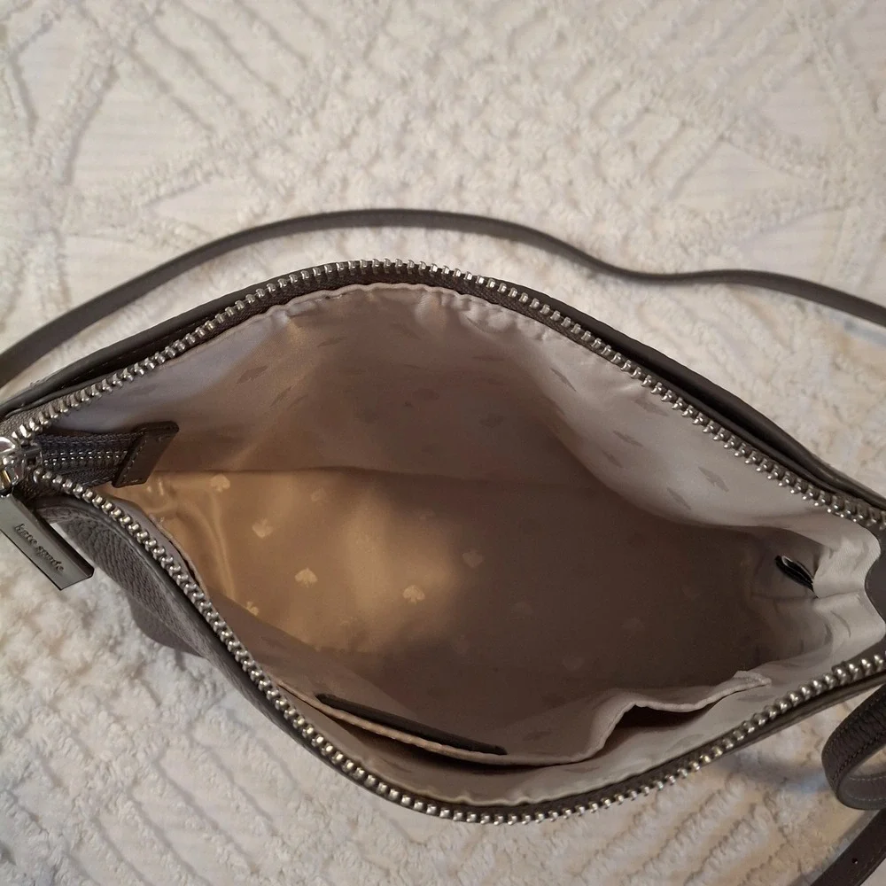 Kate Spade Small Crossbody Bag Grey Pebbled Leather S338 Adjustable Strap